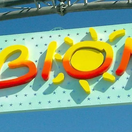 Elegant Located On The Gorgeous Coast Of Appartement