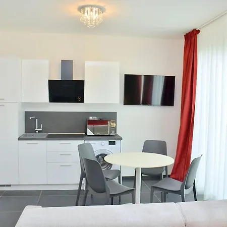 Apartment Elegant Located On The Gorgeous Coast Of *