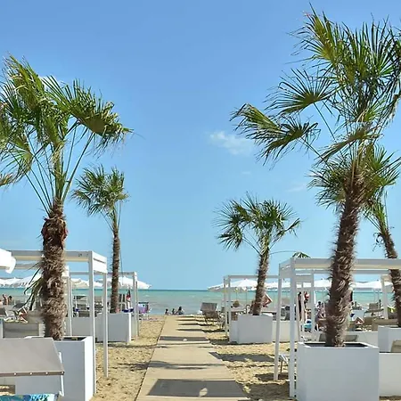 Διαμέρισμα Elegant On The Gorgeous Coast Of *