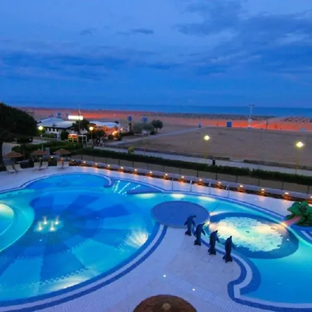 Elegant Located On The Gorgeous Coast Of Apartment Bibione