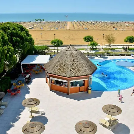 Apartment Elegant On The Gorgeous Coast Of *